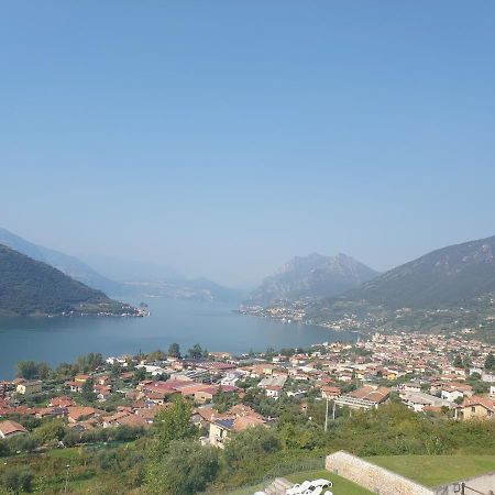 Casa T.U.A. Appartement Sale Marasino Buitenkant foto